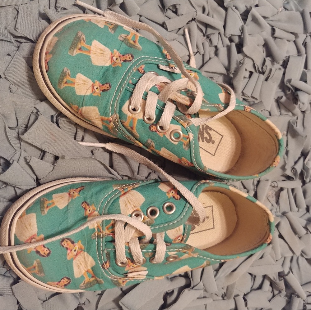 Todler hula girl Vans